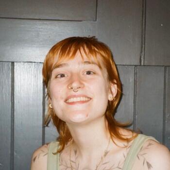 Babysitter in Edinburgh: Emma