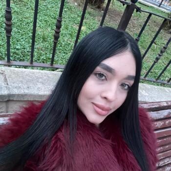 Canguro en Valencia: Daniela