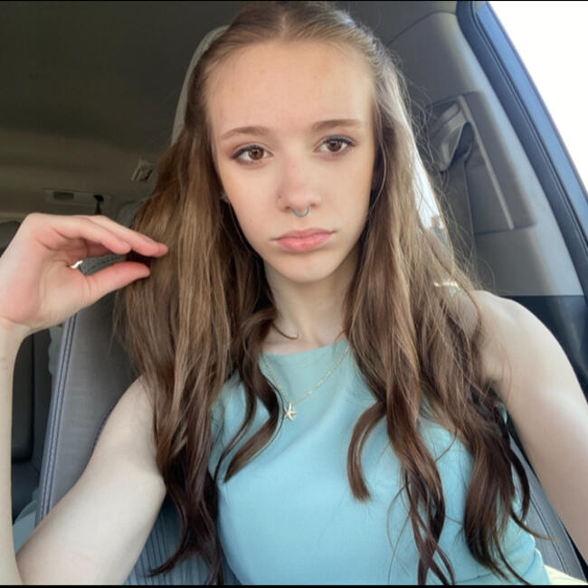 Babysitter in Windsor Locks: Jessica