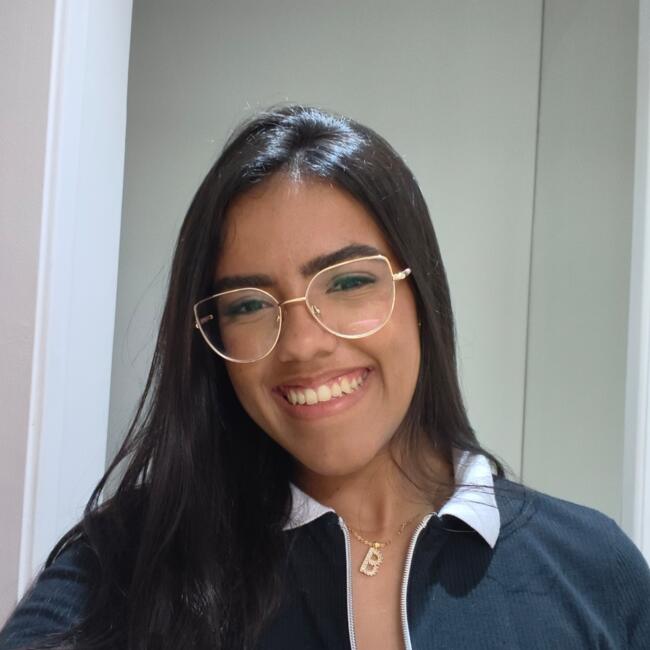 Babysitter in Campinas: Ana