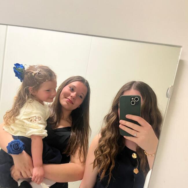 Babysitter in Le Mans: Keila