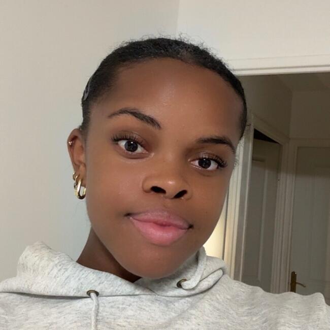 Babysitter in Le Havre: Lucille