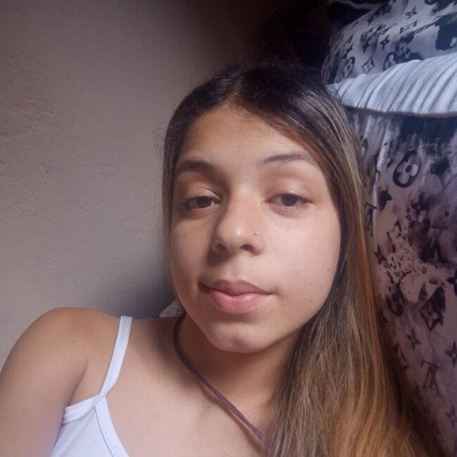 Babá em São Paulo: Adrielly