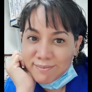 Niñera Cali: Lorena