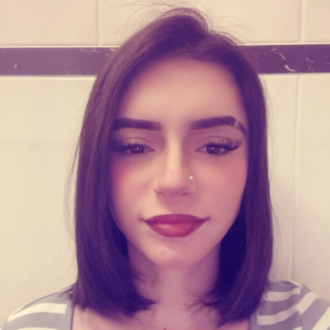 Babysitter in Vienna: Elena