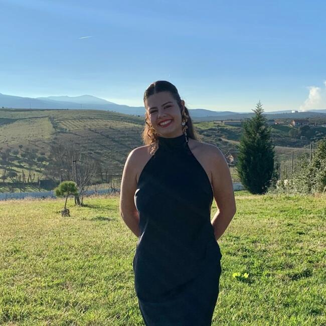 Babysitter in Pinhal Novo: Maria