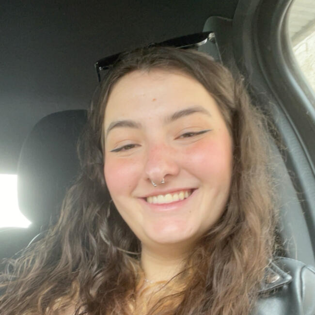 Babá em Juiz de Fora: Maria Eduarda