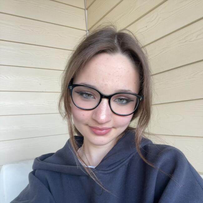 Babysitter in Almere Poort: Elina