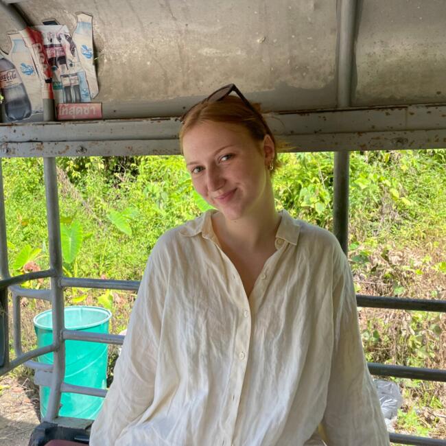 Babysitter in Melbourne: Isabelle