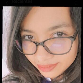 Babysitter in Izalco: Vanessa