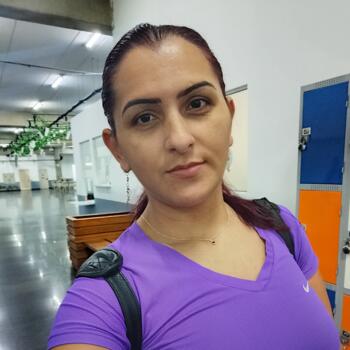 Babysitter São Paulo: Janaina