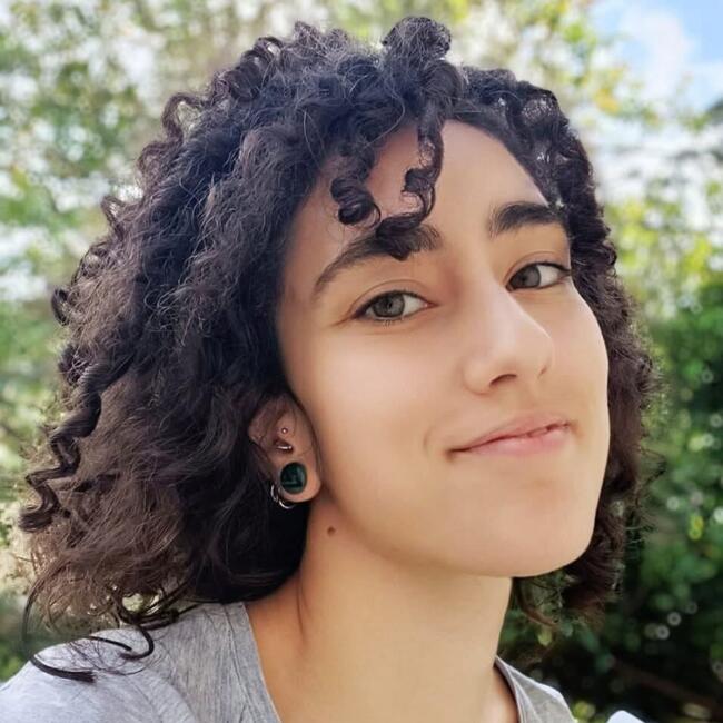 Babysitter in Porto de Mós (Distrito de Leiria): Bia