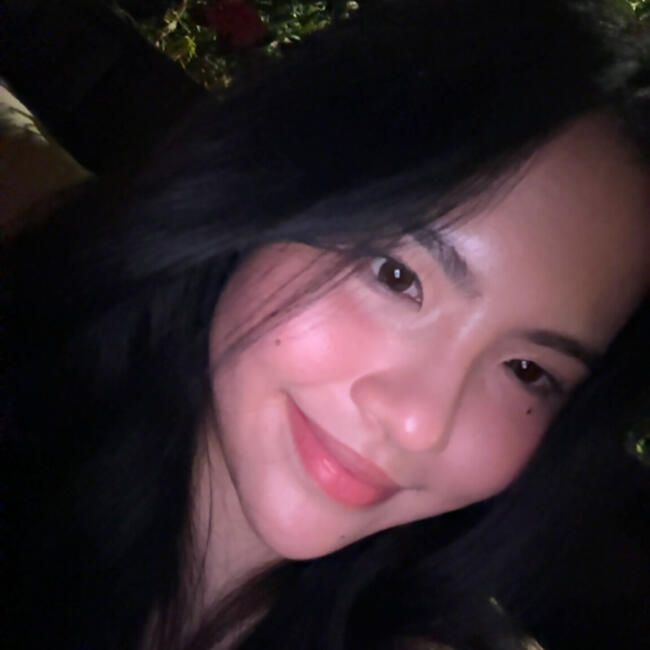 Babysitter in Aberdeen: Supatchaya