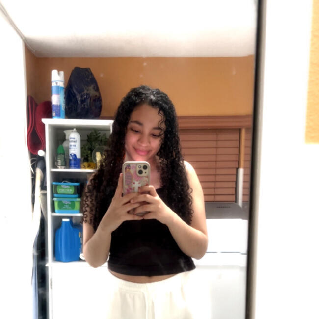 Babysitter in Miami: Ashley