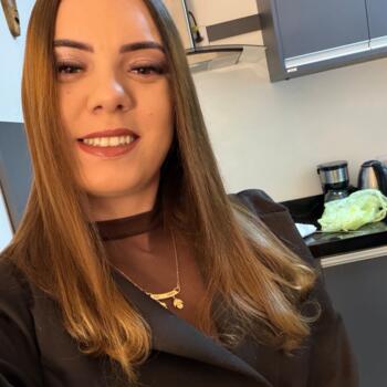 Babysitter in Curitiba: Denise