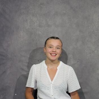 Babysitter in Cairo: Manolie