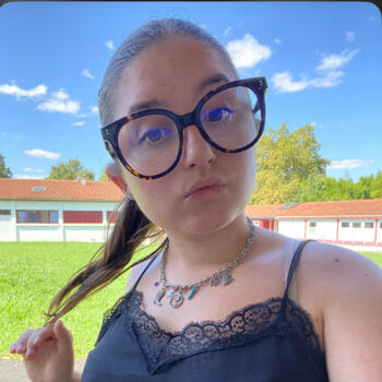 Babysitter in Lahonce: Elaia