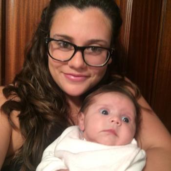 Babysitter Lagos: Melanie