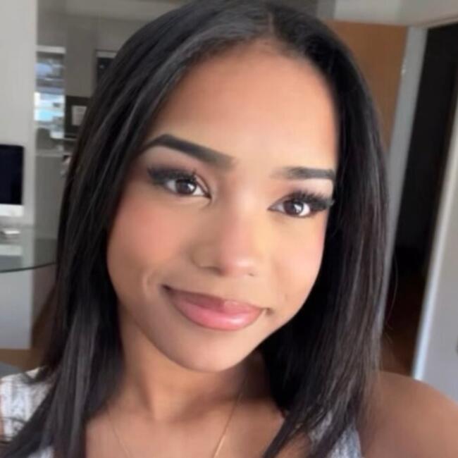 Babysitter em Porto: Heavana