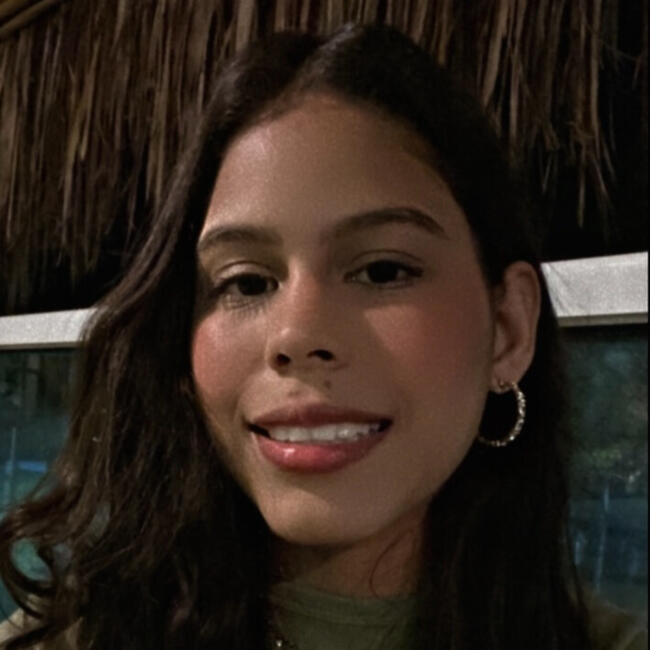 Babysitter in Viana: Izabela