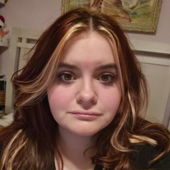 Babysitter Bogota: Ashley