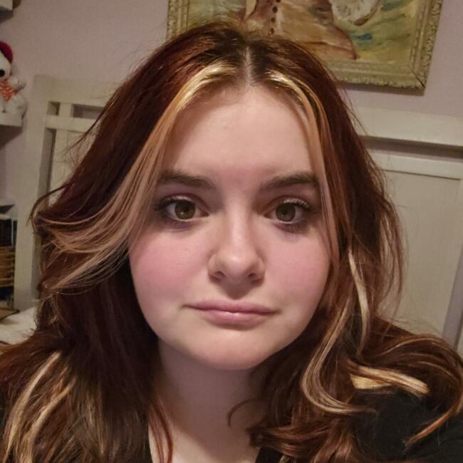 Babysitter in Bogota: Ashley