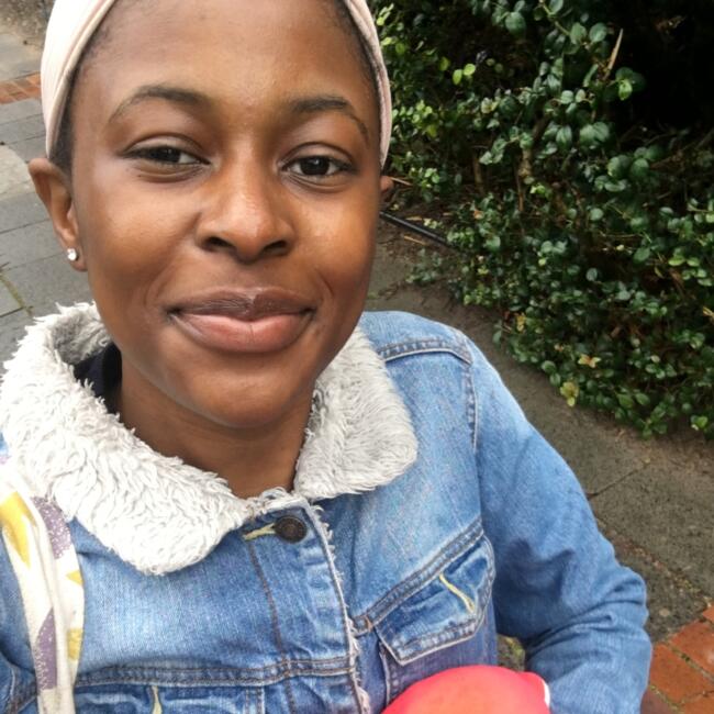 Babysitter in Cape Town: Beverly