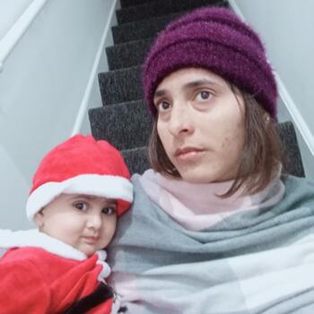 Babysitter στην περιοχή Luton: Ansa