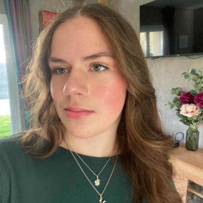 Babysitter in Lille: Blanche