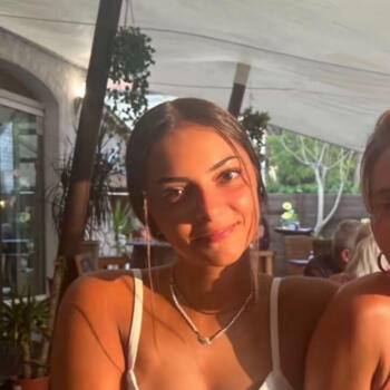 Babysitter in Villecerf: Elsa