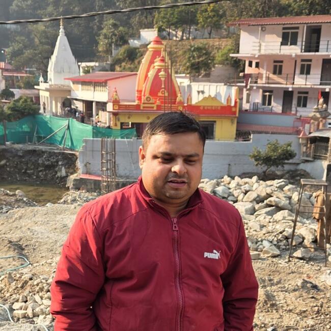 Surat में बेबीसिटिंग की नौकरी: Pranav