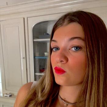 Babysitter in Valras-Plage: Emma