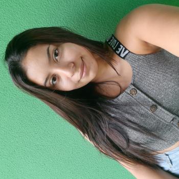 Babá em Ibiporã: Bruna