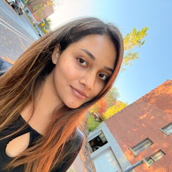 Baby-sitter in Montréal: Reem