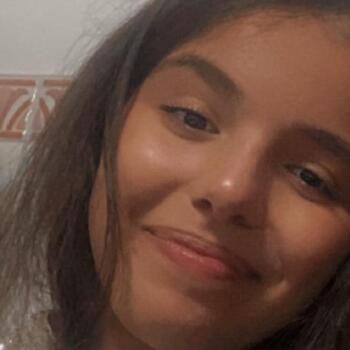 Babysitter Willebroek: Camillia
