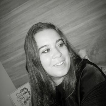 Babysitter in Queijas: Carolina