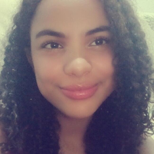 Babysitter in Senador Vasconcelos: Raynara