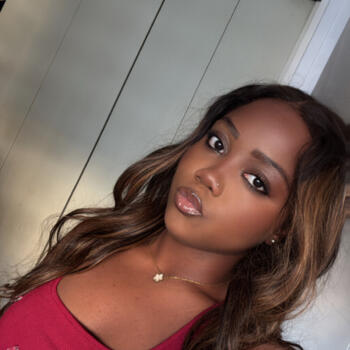 Babysitter in Nanterre: Sarah