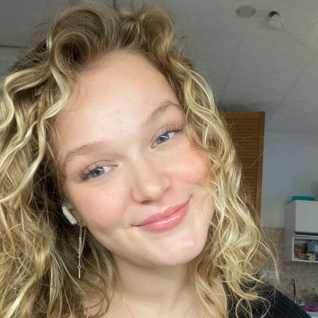 Babysitter in Kassel: Maya