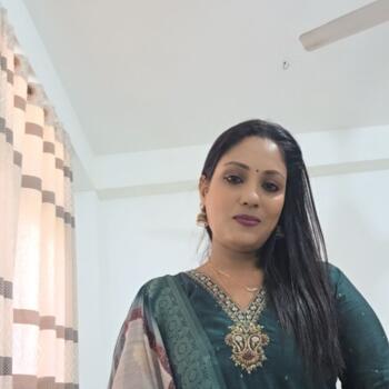 Babysitter in Colombo: Edwina