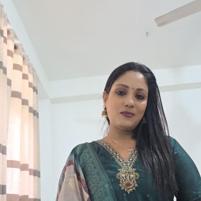 Babysitter in Colombo: Edwina