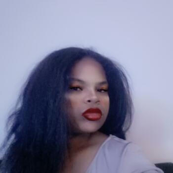 Babysitter in Hagerstown: Kalaesia