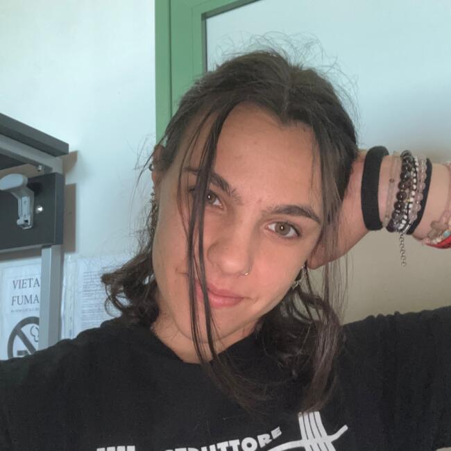 Babysitter a Marmirolo: Giulia