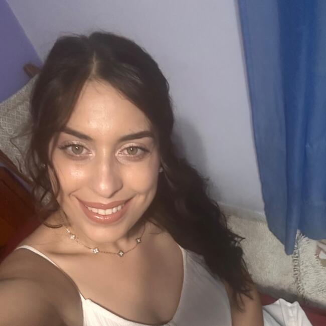 Babysitter στην περιοχή Πειραιάς: Dimitra
