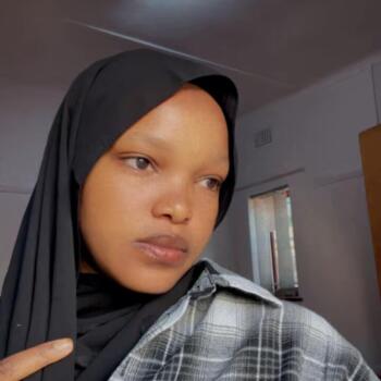 Babysitter in Cape Town: Fatima