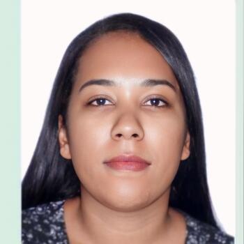 Babysitter Sertãozinho: Alexandra