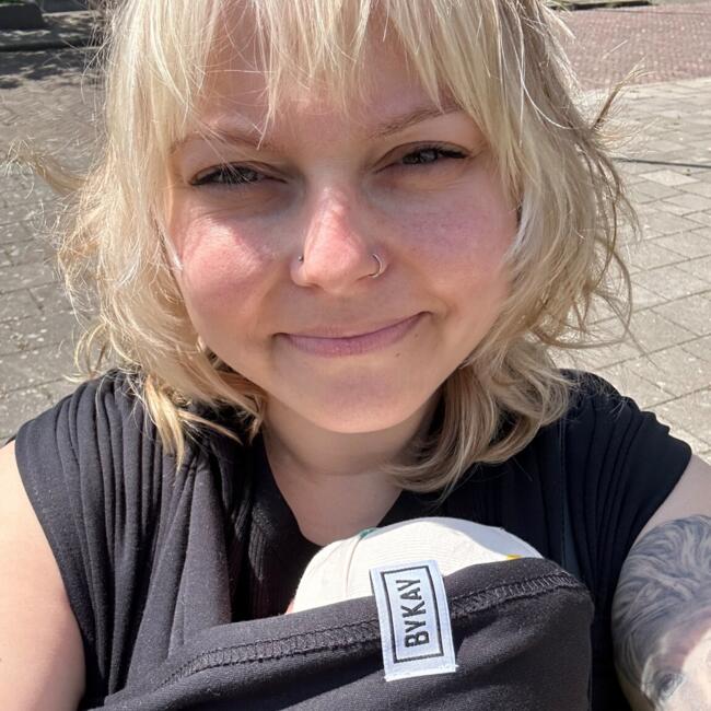 Oppaswerk in Velsen-Noord: Hayley