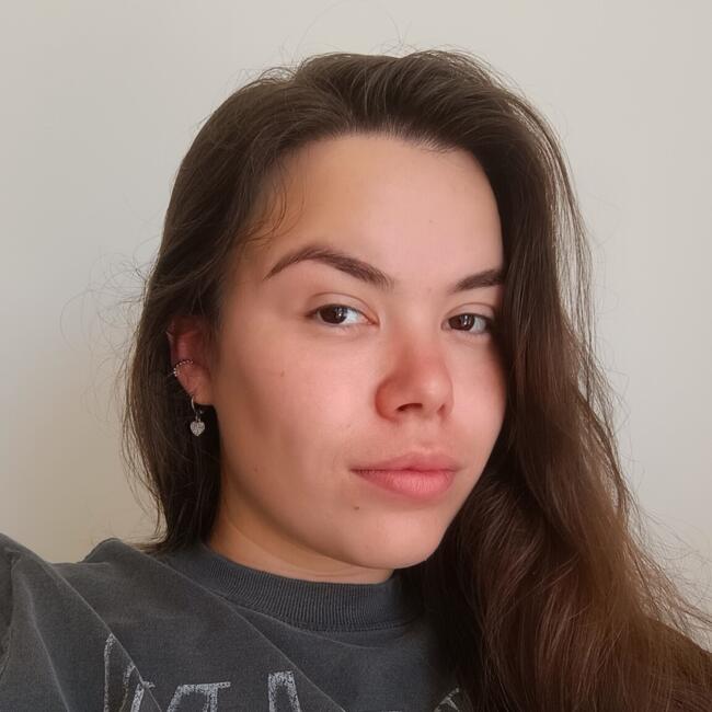 Babysitter in Caxias do Sul: Luisa