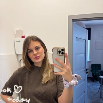 Babysitting job in Pruszków: babysitting job Julia