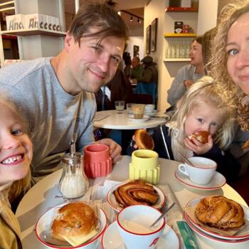 Babysitting job in Weesp: babysitting job Viktoria